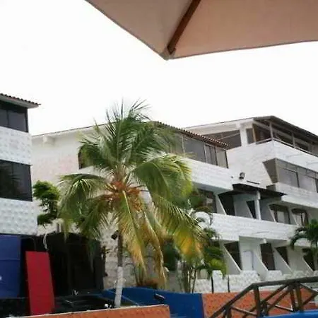 Hotel Puerta Del Sol Playa El Agua-3